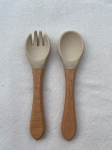 Mes petits couverts personnalisés en bois et silicone